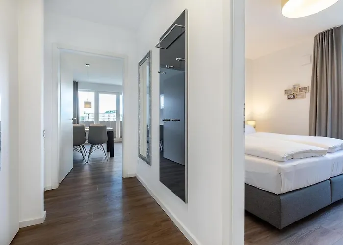 Ostseeallee Ostseeallee 3-26 شقة 4*